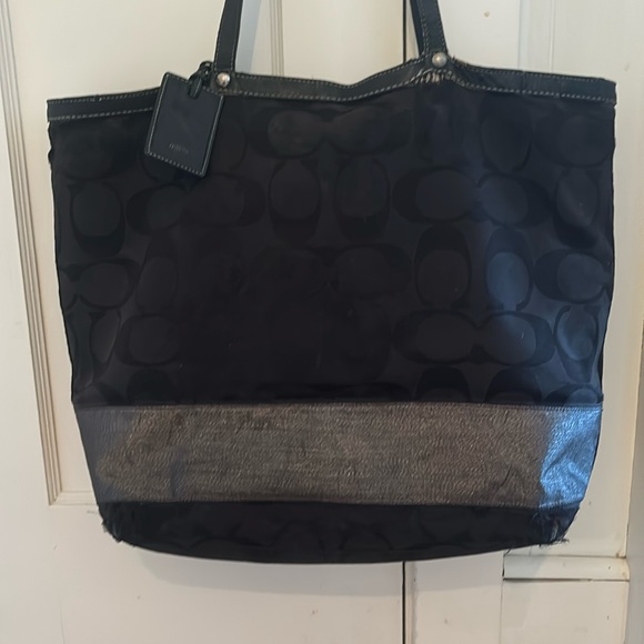 Loved Coach Tote Monogram Signature Stripe Big Shoulder Bag: Black Silver - Picture 2 of 16